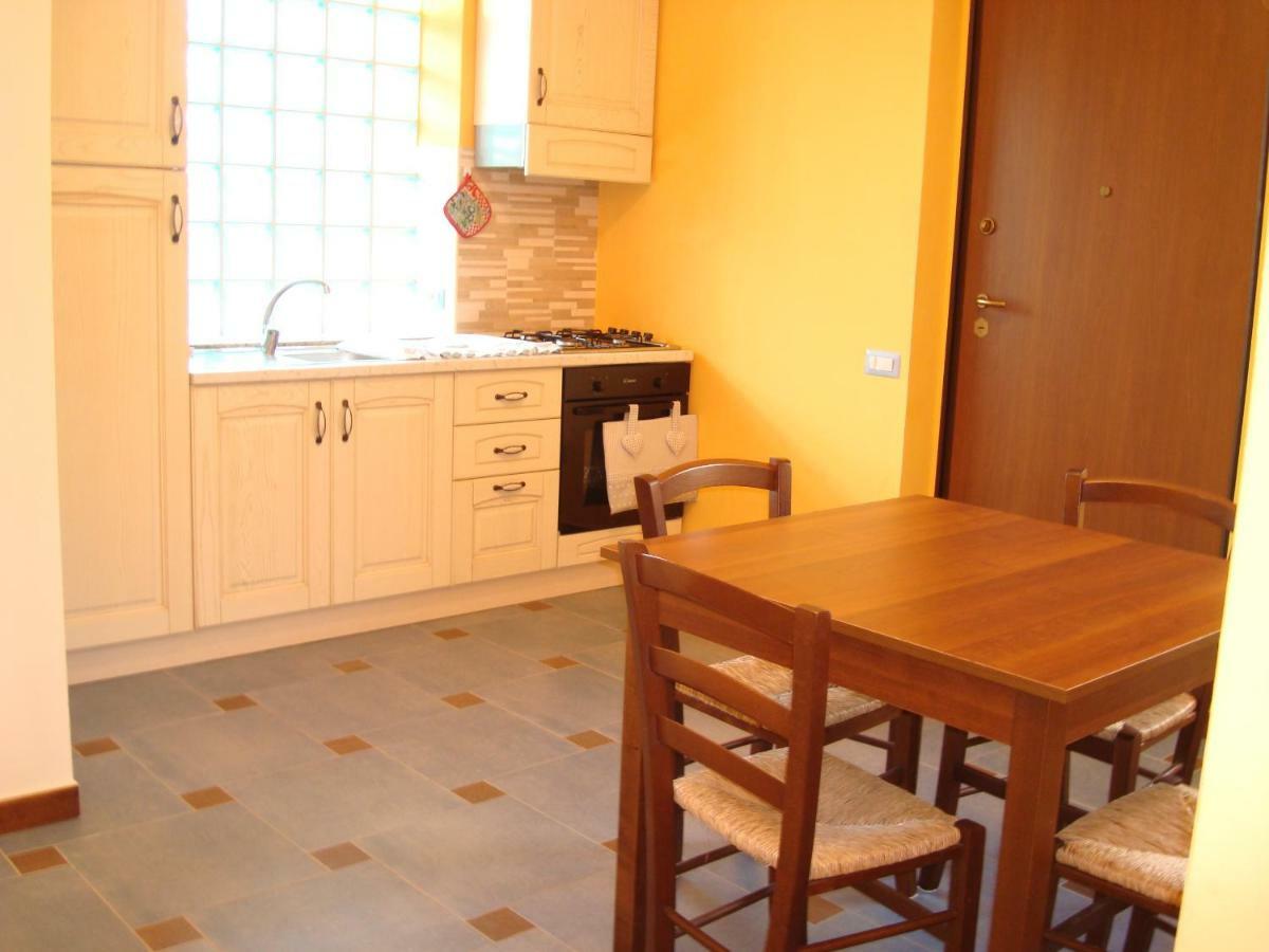 Guest House Mare E Luna Fiumefreddo Bruzio Bagian luar foto